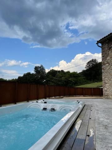 Mas Du Dragon - 8 Personnes- Ales-Anduze Villa Saint Jean du Pin Екстериор снимка